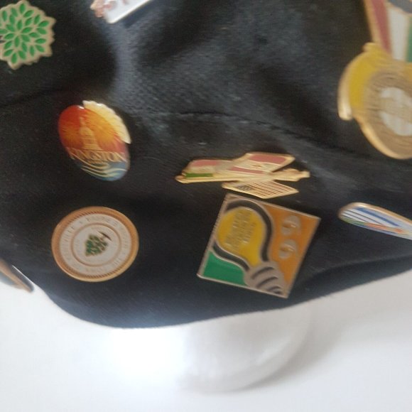 Vintage Pins LOT all Over the World 1998 CWSF Canada Wide Science Fair on Hat - Picture 15 of 15